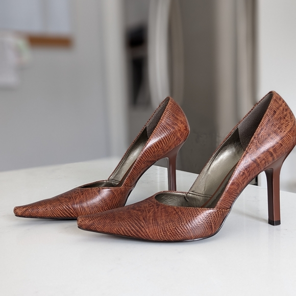 BCBGirls high heels shoes - Picture 10 of 10